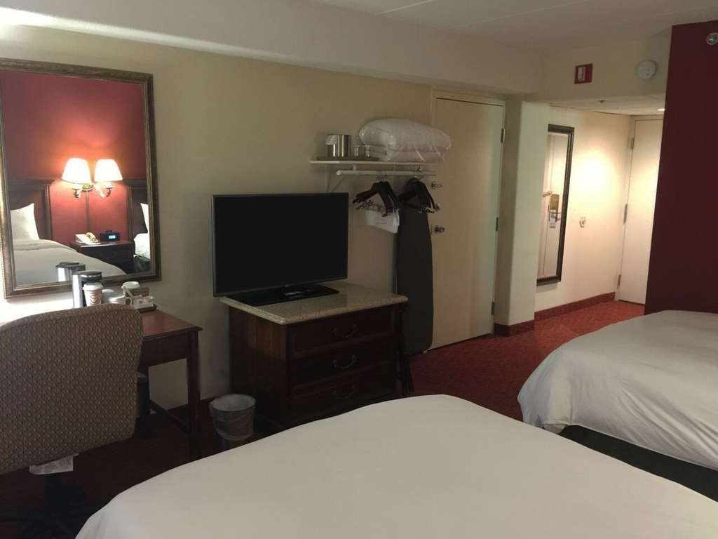 Clarion Hotel Indianapolis Pokoj fotografie